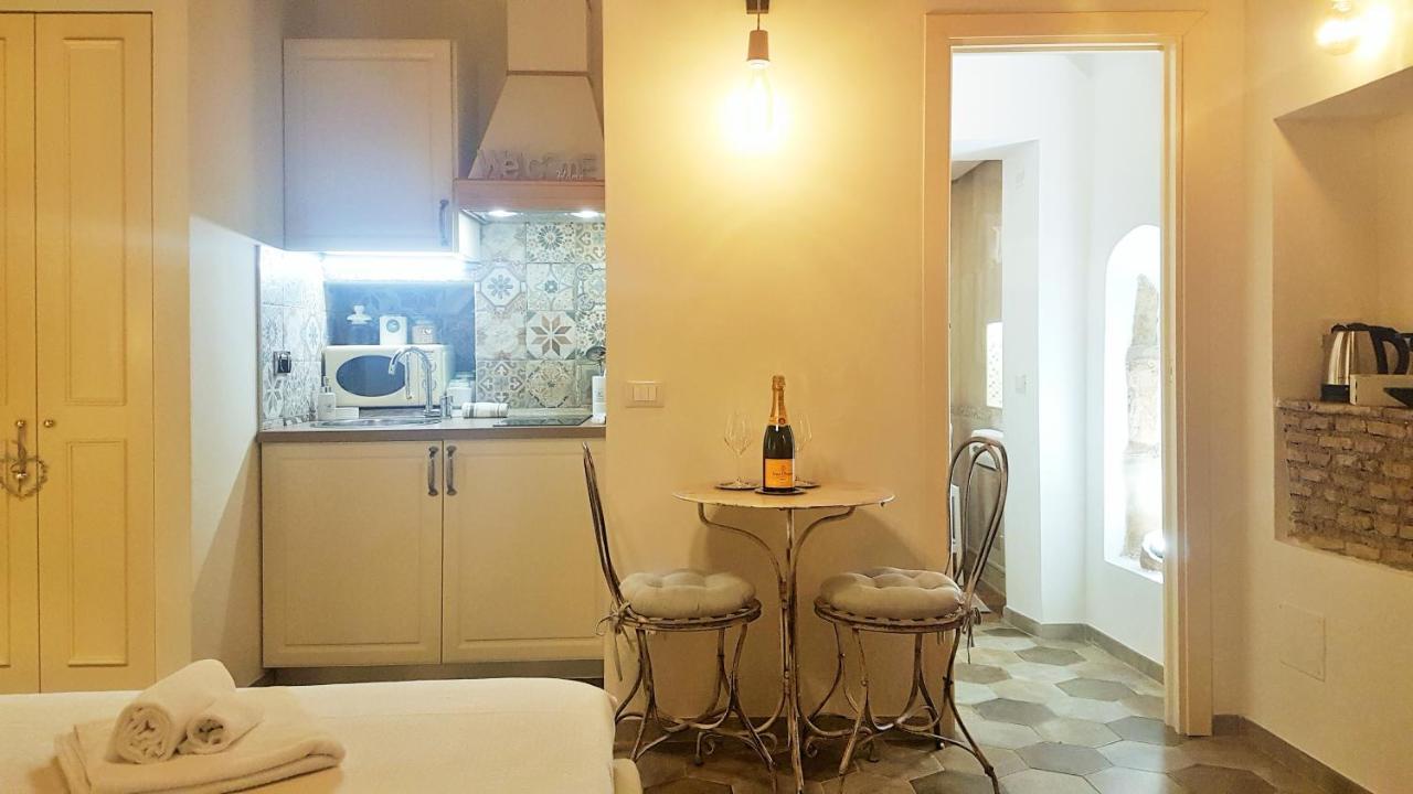 Colosseo Sweet Home Рим Екстериор снимка